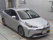2021 TOYOTA PRIUS