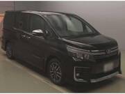 2017 TOYOTA VOXY