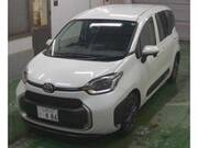2023 TOYOTA SIENTA