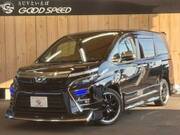 2018 TOYOTA VOXY