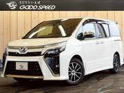 2019 TOYOTA VOXY