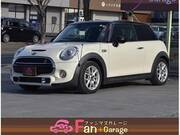 2014 BMW MINI COOPER S