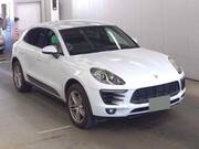 2015 PORSCHE MACAN