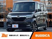 2017 HONDA N-BOX