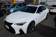2021 LEXUS IS