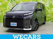 2022 TOYOTA VOXY