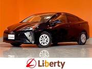 2019 TOYOTA PRIUS S