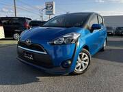 2017 TOYOTA SIENTA