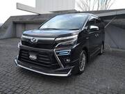 2018 TOYOTA VOXY