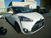 2018 TOYOTA SIENTA