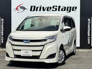 2018 TOYOTA NOAH HYBRID X