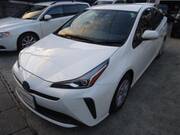 2020 TOYOTA PRIUS S