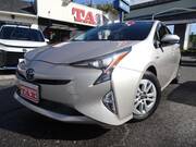 2017 TOYOTA PRIUS S