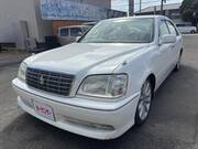 2001 TOYOTA CROWN