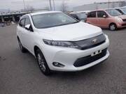 2017 TOYOTA HARRIER PREMIUM