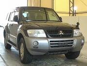 2004 MITSUBISHI PAJERO