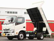 2017 HINO DUTRO