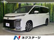 2022 TOYOTA VOXY