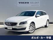 2017 VOLVO V60