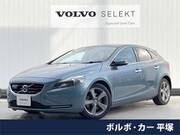 2014 VOLVO V40