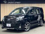 2017 TOYOTA NOAH