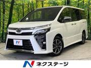 2019 TOYOTA VOXY