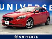 2015 VOLVO V40