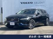 2022 VOLVO V60