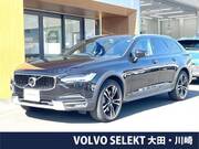2018 VOLVO V90