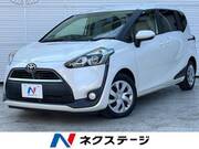 2016 TOYOTA SIENTA X