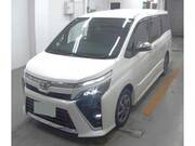 2020 TOYOTA VOXY