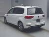 VOLKSWAGEN GOLF TOURAN