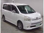 2009 TOYOTA VOXY