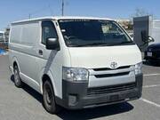 2017 TOYOTA HIACE VAN