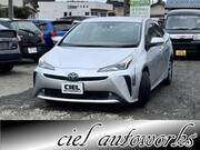 2019 TOYOTA PRIUS