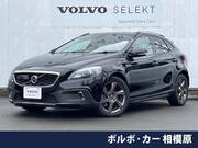 2014 VOLVO V40