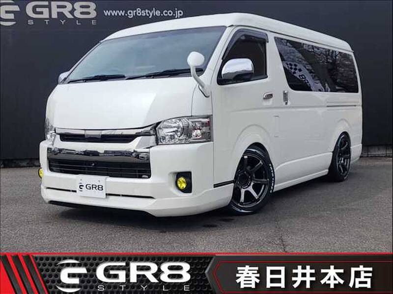 -HIACE VAN
