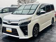 2021 TOYOTA VOXY