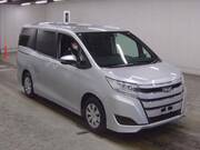 2021 TOYOTA NOAH X