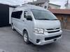 TOYOTA HIACE COMMUTER