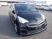 2012 TOYOTA RACTIS X
