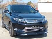 2016 TOYOTA HARRIER PREMIUM