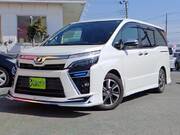 2018 TOYOTA VOXY