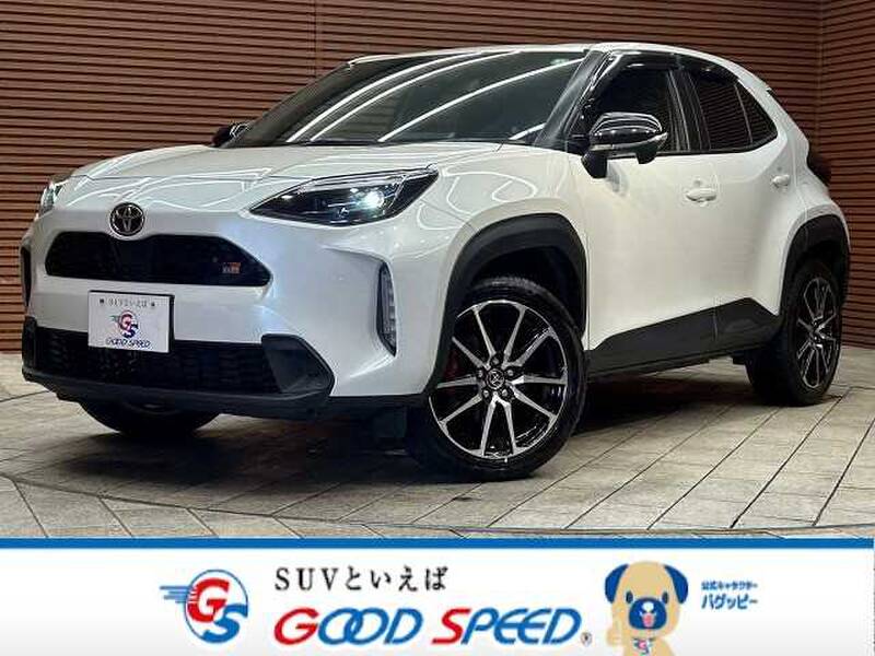 -YARIS CROSS