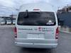 TOYOTA HIACE COMMUTER