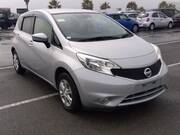 2015 NISSAN NOTE X