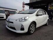 2014 TOYOTA AQUA