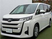2022 TOYOTA NOAH X