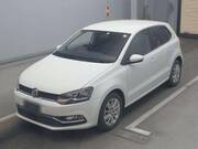 2016 VOLKSWAGEN POLO