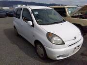 2000 TOYOTA FUNCARGO X